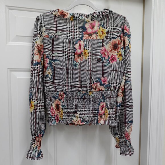 Haute Monde Floral Ruffle Trim Black White Houndstooth Printed Top Size Large - Picture 2 of 9